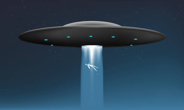 ilustraciones, imágenes clip art, dibujos animados e iconos de stock de la medianoche alien ovni secuestro barco con flying cuerpo humano - city night spooky skyline