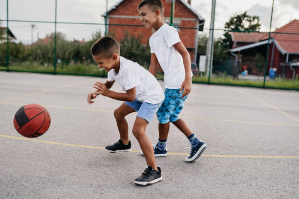 istock Kids are playing basketball 1660175877