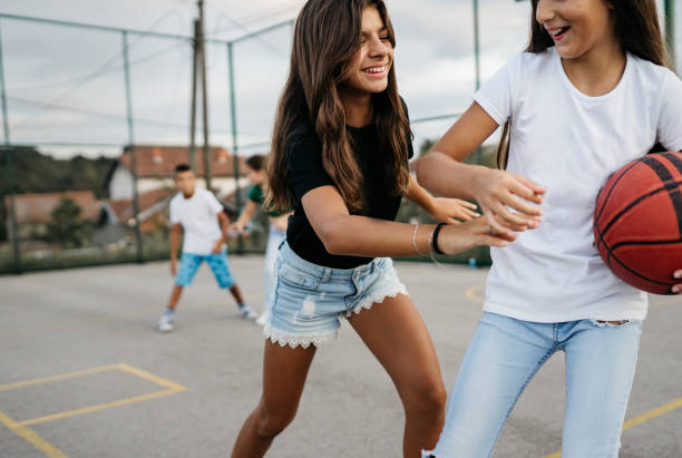 istock Let's play basketball 1660176500