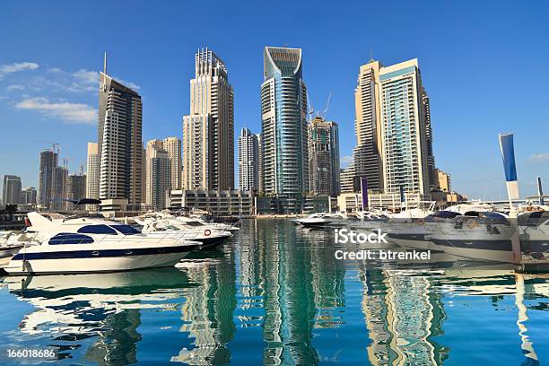 Foto de Marina De Dubai e mais fotos de stock de Arabesco - Estilo - Arabesco - Estilo, Arranha-céu, Colorido