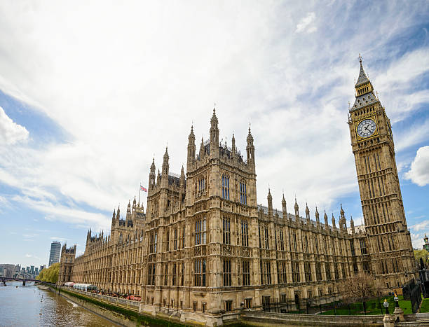 palace of 웨스트민스터 와이드 앵글 - houses of parliament london 뉴스 사진 이미지