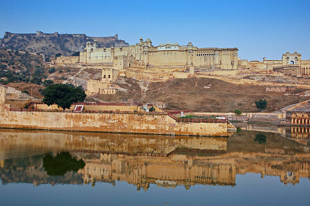 istock Amber Fort in Jaipur 166032108