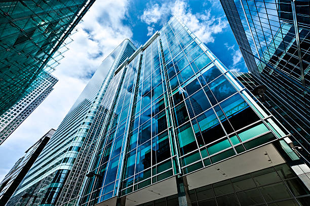 istock Office buildings in Canary Wharf, London 166036987