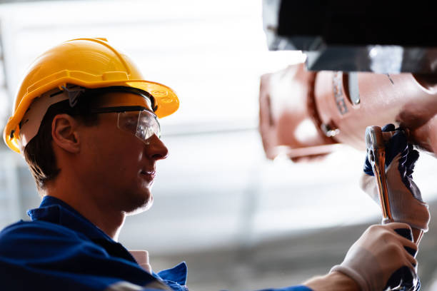 istock A team of engineers meeting to inspect computer-controlled steel welding robots 1660597777