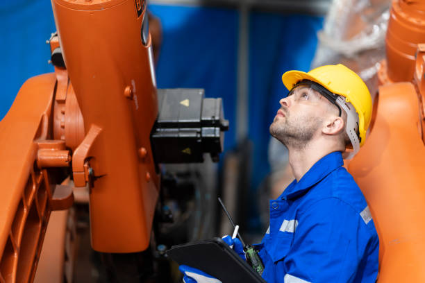 istock A team of engineers meeting to inspect computer-controlled steel welding robots 1660610995