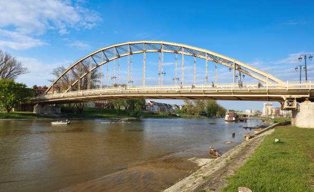 istock Kossuth Bridge over Moson - Danube river in Gyor, Hungary 1660734346