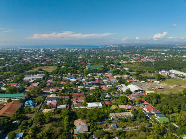 general santos cityscape à mindanao, philippines. - general santos photos et images de collection