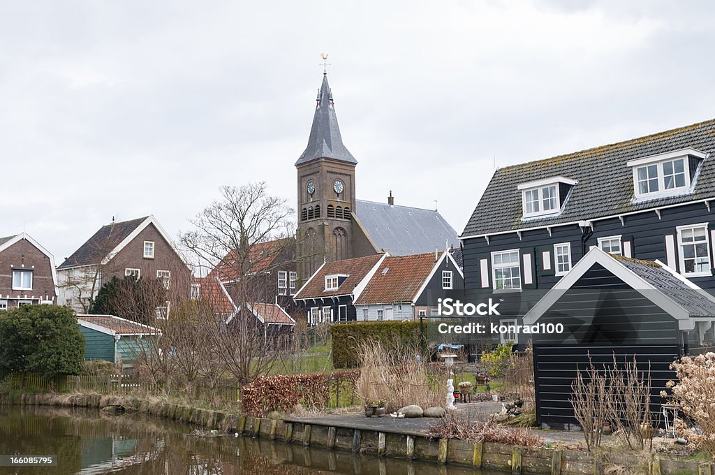 Casa residencial en Volendam - Foto de stock de Aldea libre de derechos