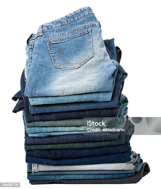 Isolierte Jeans Stack Stockfoto und mehr Bilder von Acid Wash-Stil - Acid Wash-Stil, Arrangieren, Baumwolle