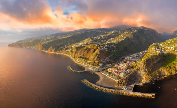 istock Landscape with Ribeira Brava town at sunset, Madeira island 1660916943