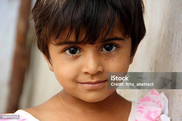 Photo libre de droit de Fille De La Campagne banque d'images et plus d'images libres de droit de Culture indienne d'Inde - Culture indienne d'Inde, Enfance, Enfant