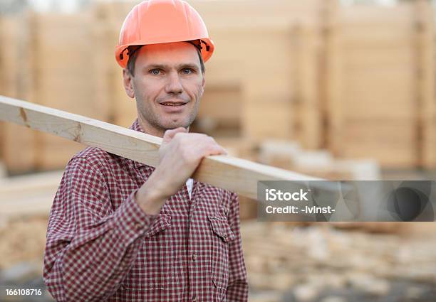 建設作業員板 - 1人のストックフォトや画像を多数ご用意 - 1人, 30代, 30代の男性