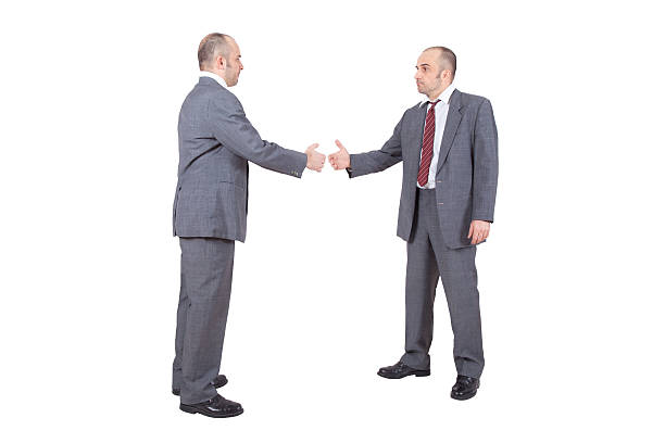 istock business deal 166111568