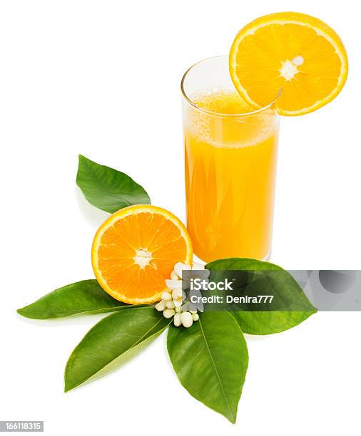 Апельсиновый Сок — стоковые фотографии и другие картинки Апельсин - Апельсин, Без людей, Белый фон
