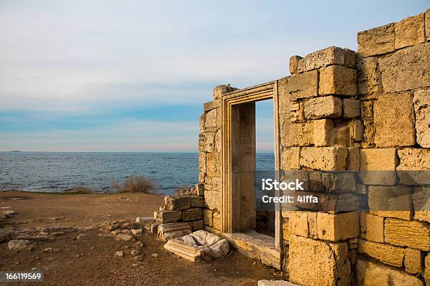 Rovine Chersonesos - Fotografie stock e altre immagini di Ambientazione esterna - Ambientazione esterna, Architettura, Blu