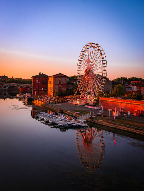 istock High Wheel reflection in Toulouse city 1661249859