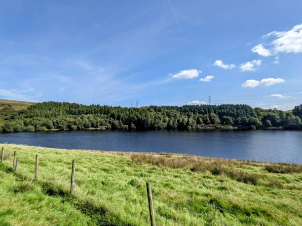 istock Greenbooth Reservoir In Summer 1661255803