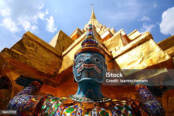 巨大な像の王宮 - アジア大陸のストックフォトや画像を多数ご用意 - アジア大陸, アジア文化, カラフル