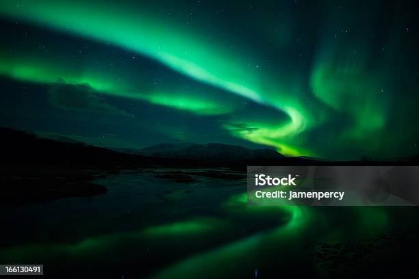 Aurora Borealis Northern ライトアイスランド - 北極光のストックフォトや画像を多数ご用意 - 北極光, 緑色, アイスランド