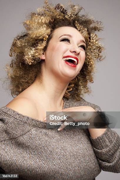 Porträt Glücklich Mode Plus Größe Frau Lächeln Lachen Putzen Stockfoto und mehr Bilder von 30-34 Jahre