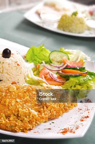 Schnitzel Com Arroz - Fotografias de stock e mais imagens de Arroz - Alimento Básico - Arroz - Alimento Básico, Carne, Comida