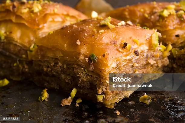 バクラヴァ伝統的な中東の甘いデザート - おやつのストックフォトや画像を多数ご用意 - おやつ, クルミ, スイーツ