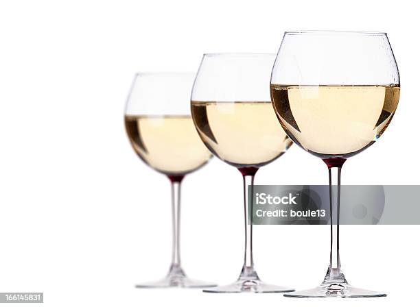 ガラスの白ワインセット絶縁 - 2000年代のストックフォトや画像を多数ご用意 - 2000年代, アルコール飲料, カットアウト