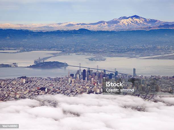 空中写真サンフランシスコのベイエリア - かすみのストックフォトや画像を多数ご用意 - かすみ, つり橋, アメリカ合衆国