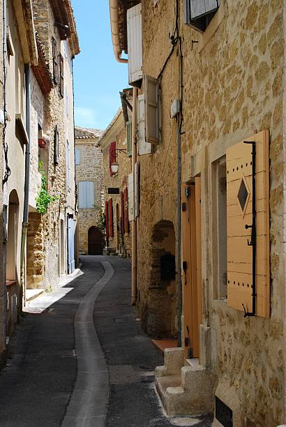 istock Lourmarin village 166149805