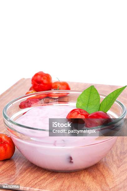 Cherry Yogurt - Fotografie stock e altre immagini di Alimentazione sana - Alimentazione sana, Carino, Cibo