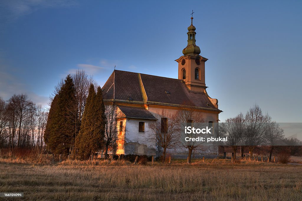 Desolate church - Zbiór zdjęć royalty-free (Architektura)
