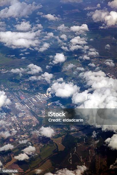 Vista Aérea Da Área Industrial - Fotografias de stock e mais imagens de Ajardinado - Ajardinado, Alemanha, Ao Ar Livre