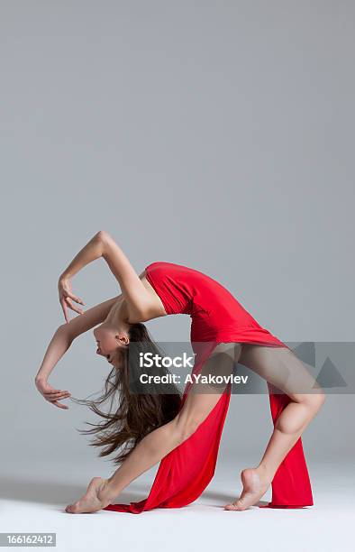 The Tancerz - zdjęcia stockowe i więcej obrazów Artysta - Artysta, Balet, Baletnica
