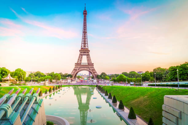 istock eiffel tour and from Trocadero, Paris 1661631828
