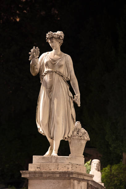 istock Statues in Piazza del Popolo square, Rome, Italy 1661726244