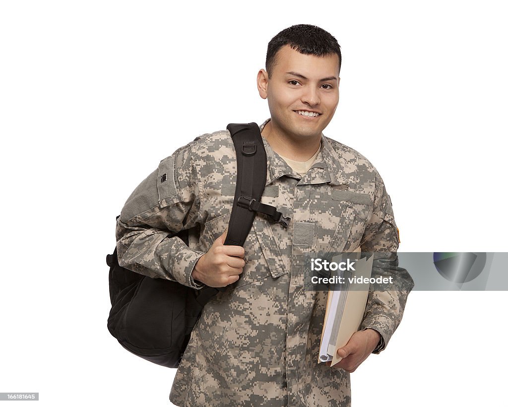 Солдат с документами и рюкзак - Стоковые фото Вооружённые силы США роялти-фри