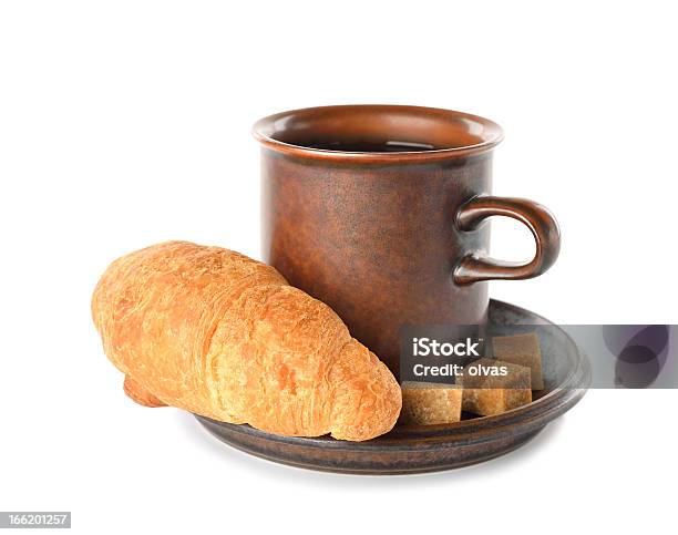 Croissant Und Kaffee Stockfoto und mehr Bilder von Alkoholfreies Getränk - Alkoholfreies Getränk, Braun, Brauner Zucker