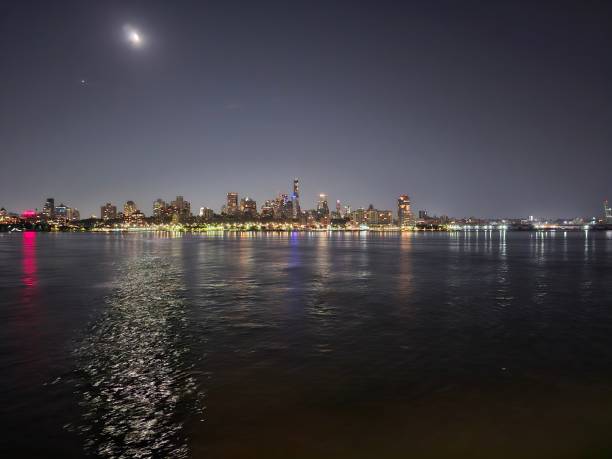 istock Night Manhattan Brooklyn Bridge Skyline Skyscrapers New York 1662046882