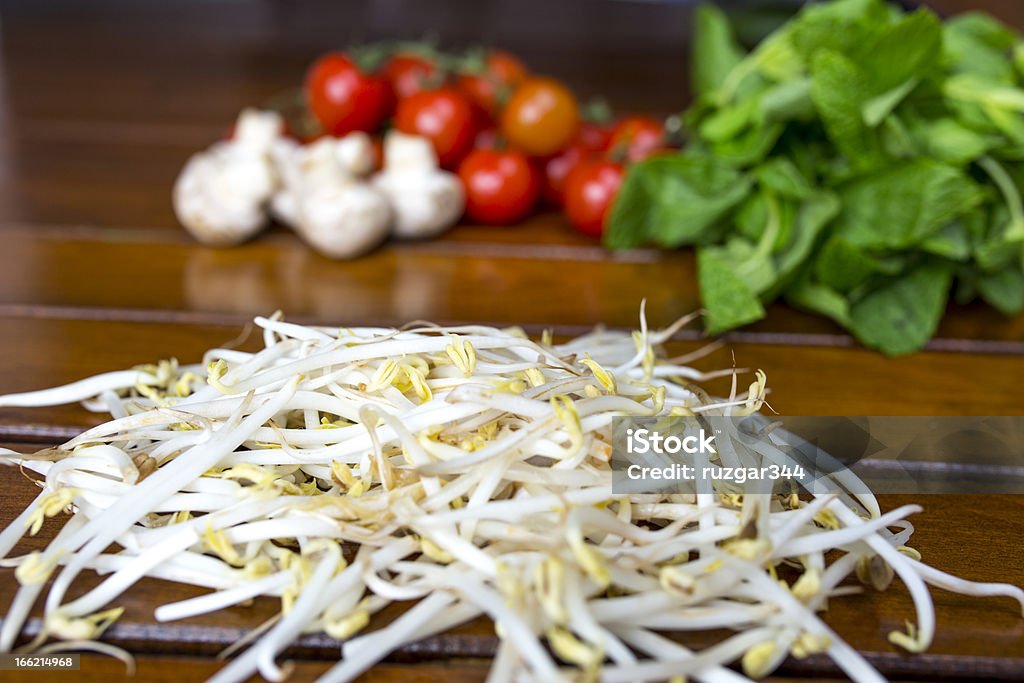 Broto de soja fresco - Foto de stock de Alimentação Saudável royalty-free
