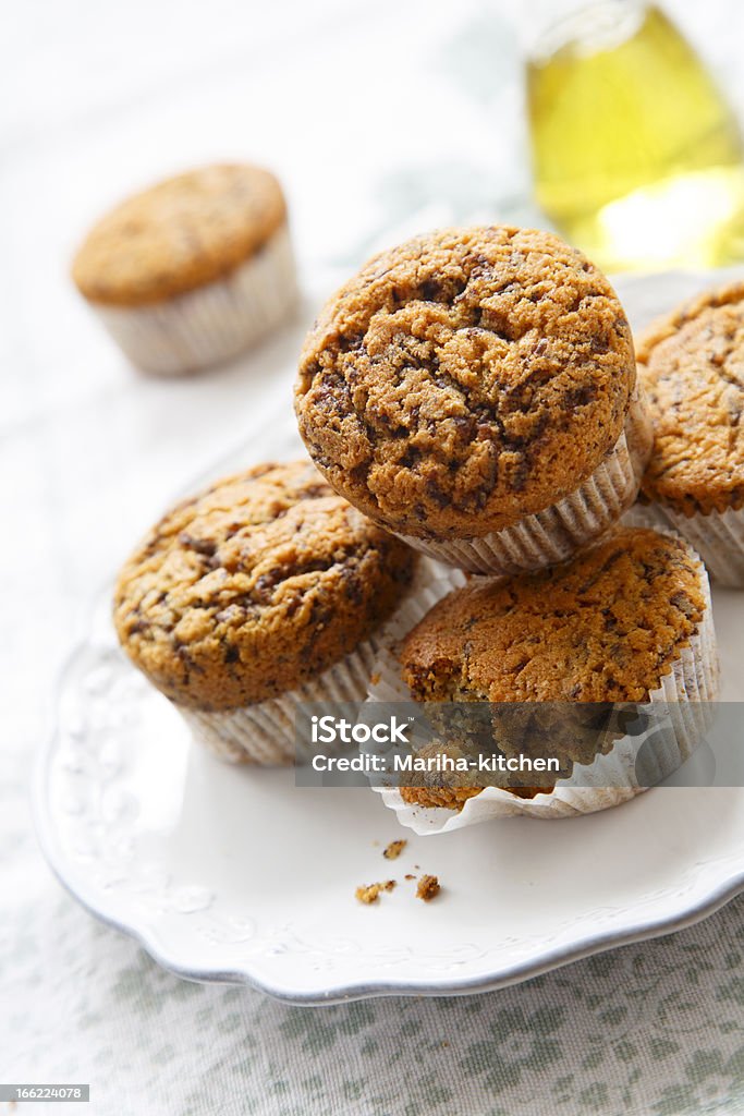 Bolo de chocolate com azeite de oliva - Foto de stock de Assado no Forno royalty-free