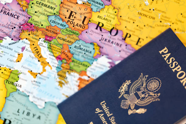 istock Travel the world 1662247992