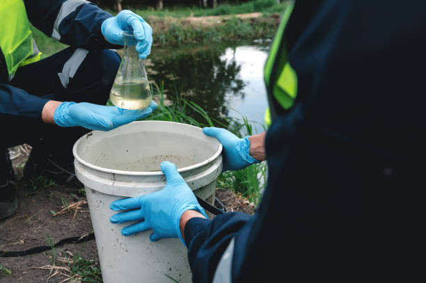 istock Take samples of water contaminated with environmental toxic waste or suspected sources of pollution. 1662336122