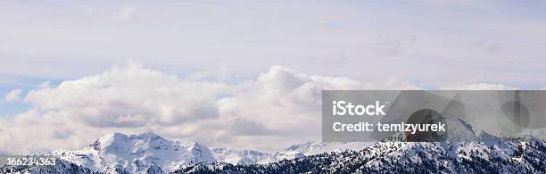 Snowy Mountain Mit Wunderschönen Landschaft Stockfoto und mehr Bilder von Abenteuer - Abenteuer, Antalya, Autoreise