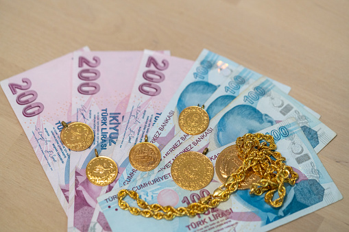 banknotes, gold, gold coins, liras, economy