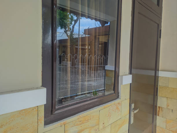 istock Hospital room window 1662449377