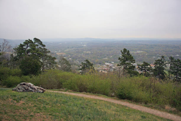 istock Hot Springs National Park, Arkansas 1662471589