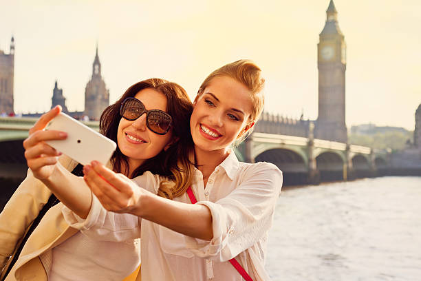 istock Friends in London 166265414