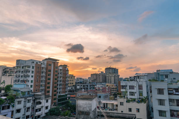 istock Beautiful evening sky cityscapes 1662769907