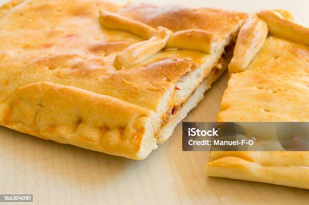 Empanada Gallega Foto de stock y más banco de imágenes de Empanada - Empanada, Comunidad Autónoma de Galicia, Al horno