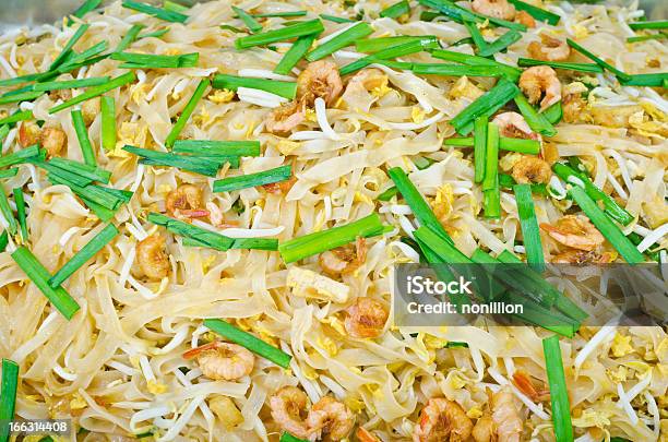 Pad Thai Jest Tajlandii Żywności - zdjęcia stockowe i więcej obrazów Fotografika - Fotografika, Gorąco, Horyzontalny